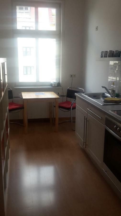 Lichtdurchflutetes Apartment Prenzlauerberg Берлін Екстер'єр фото
